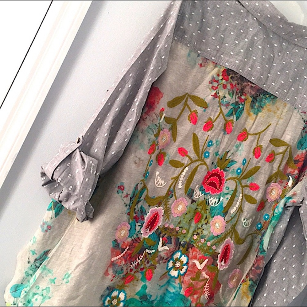 John Mark Mixed Media Embroidered Top Size 1X